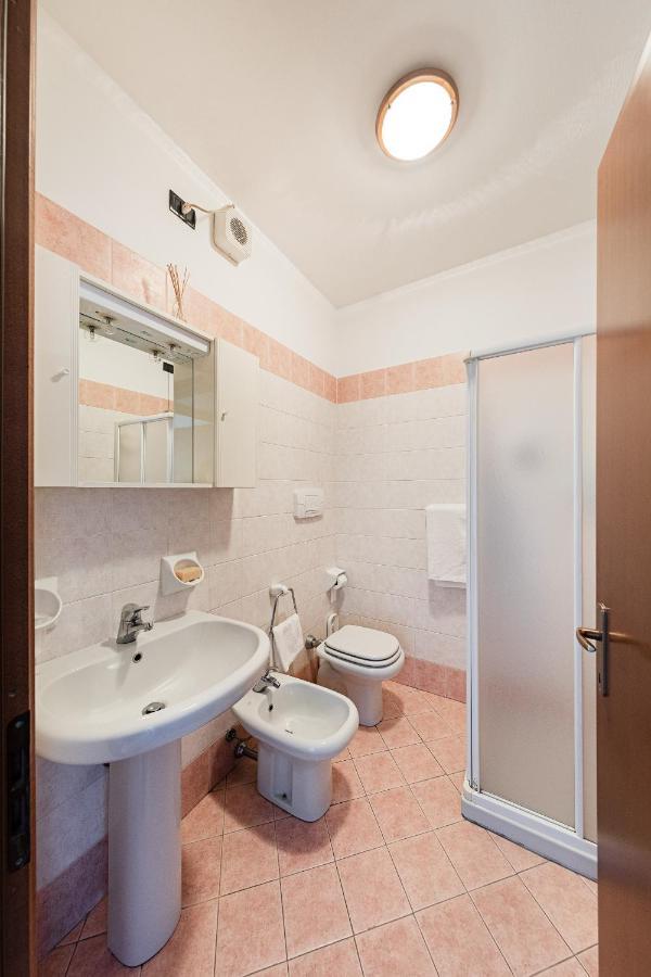 Condominio Del Sole P1-137 By Wonderful Italy Sirmione Exterior foto